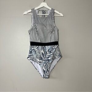Cupshe One Piece Swimsuit Striped and Tropical Leaves Medium